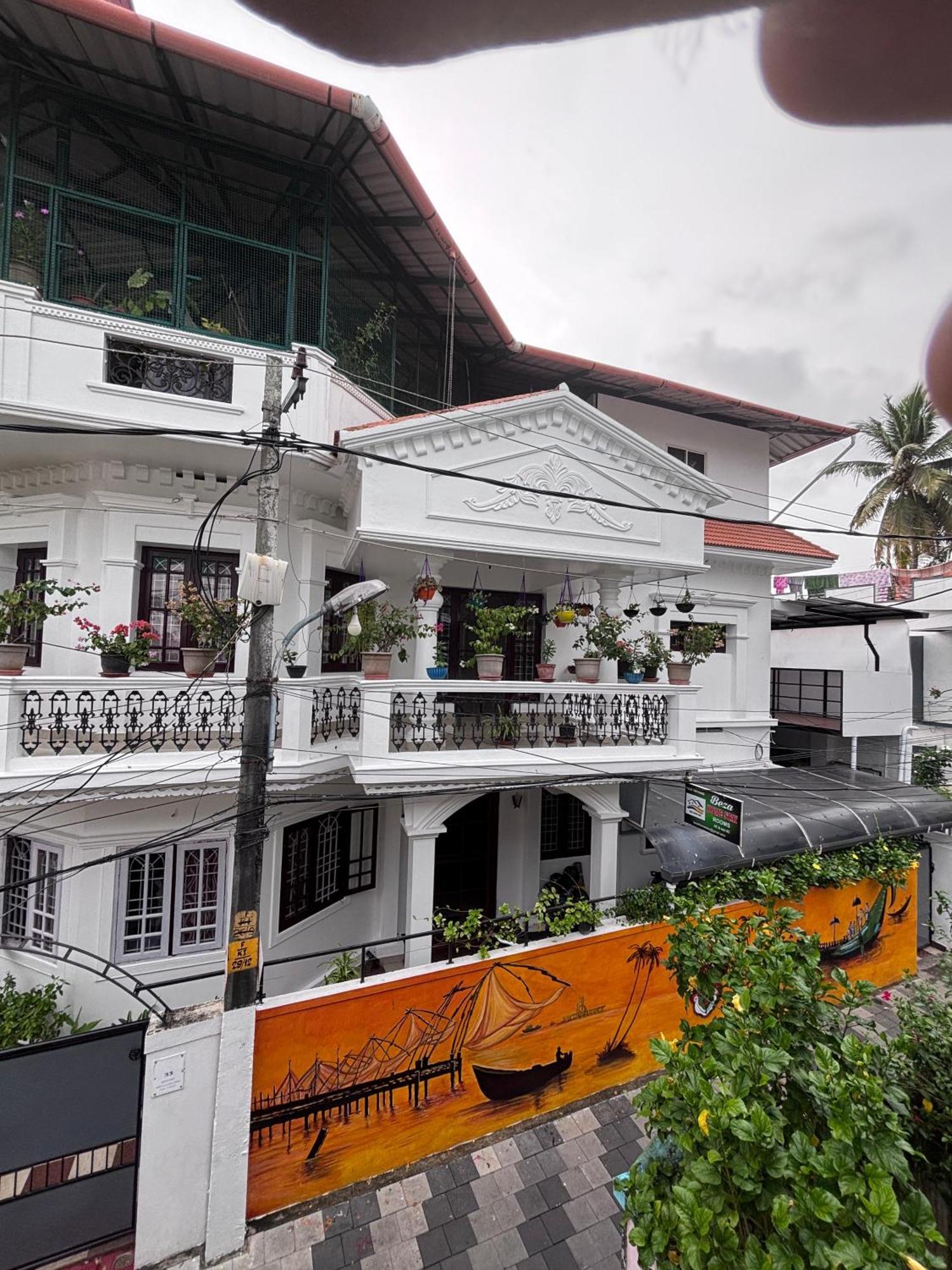Beza Homestay Коччи Экстерьер фото